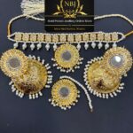 Golden jhumki set