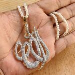 Elegant islamic calligraphy locket
