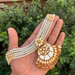 Mid shesha kundan set