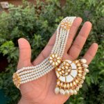 Mid shesha kundan set