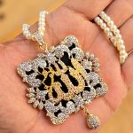 Elegant islamic calligraphy locket