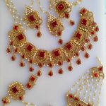 Naurtran diamond cut set