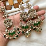 Floral earings teeka