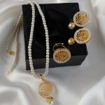 Elegant islamic calligraphy locket set