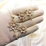 Flower design gold palted