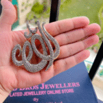 Elegant islamic calligraphy locket