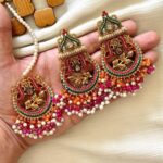 Zeenat earing teeka
