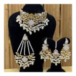 Crush collar set
