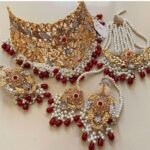 Chandni collar