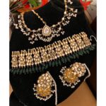 Kundan choker