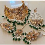 Chandni collar set