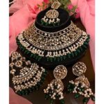 Kundan set