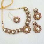 Real motherpearl stone