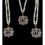 Majestic islamic calligraphy pendant