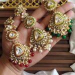 Dabbi kundan teeka green