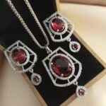 Locket set with chain