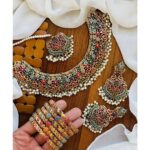 Nauratan combo set with bangles