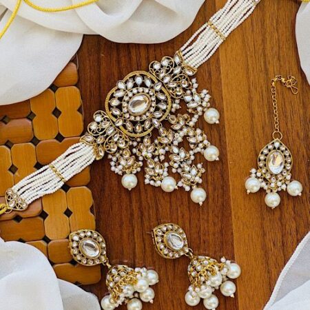 Choker set