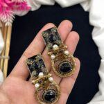 Hayat earrings