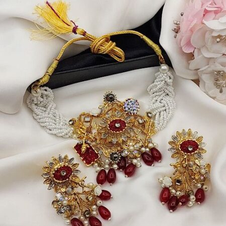 choker set