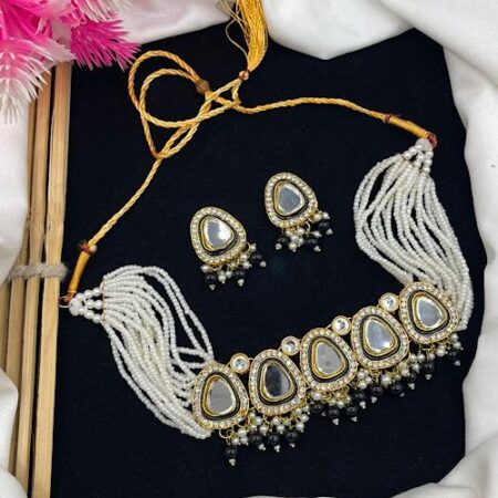 choker set