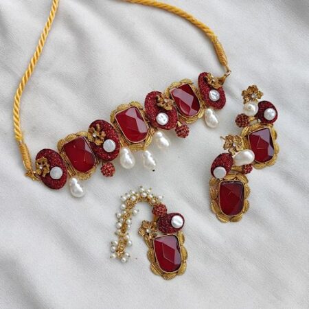 choker set