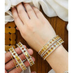 Gucci style bangles pair