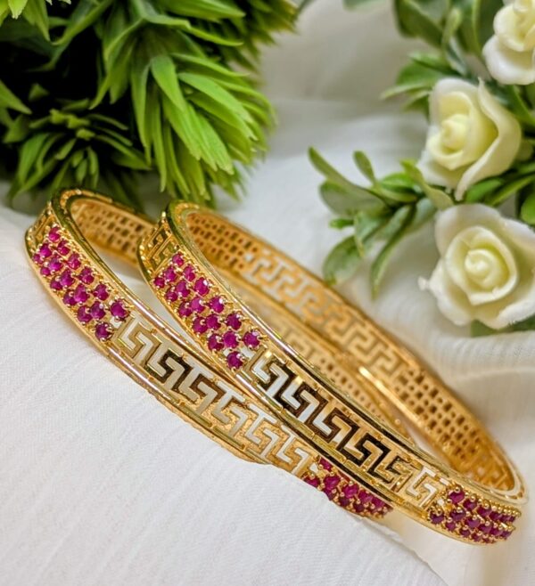 Pinky bangles 2pairs - Image 1