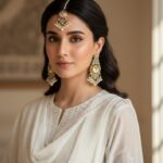 Shugan earrings teeka