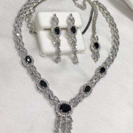 Laiba set zirconia