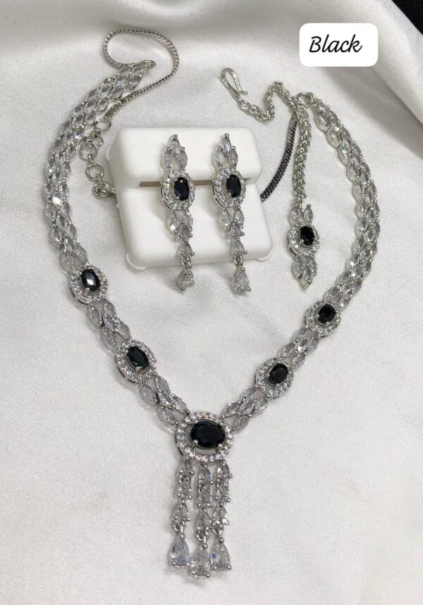 Laiba set zirconia - Image 1