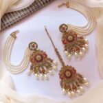 Ad antique gold polish Sahara earrings