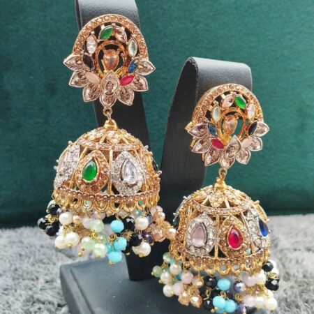 Jumki naurtran zircon
