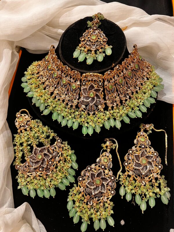 Laiya set - Image 1