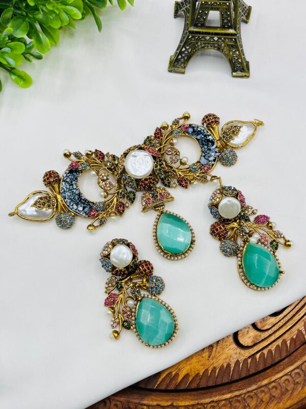 Seep piece choker - Image 1