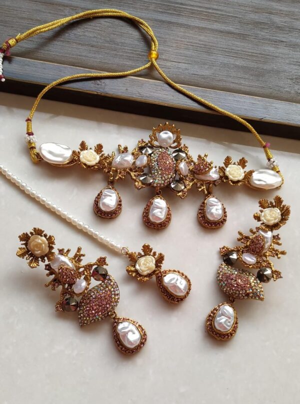 Handmade turkish designer choker - Image 1