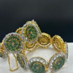 Openbale flower zirconia bangles