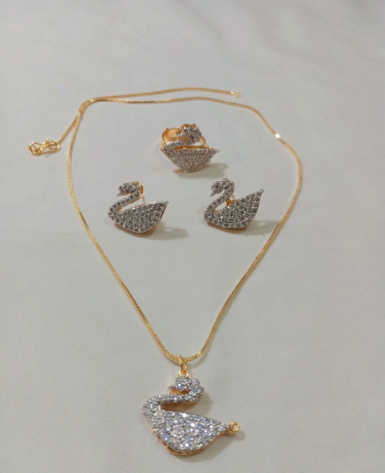 IMG-20251007-WA0859 duck style combo set - Image 1