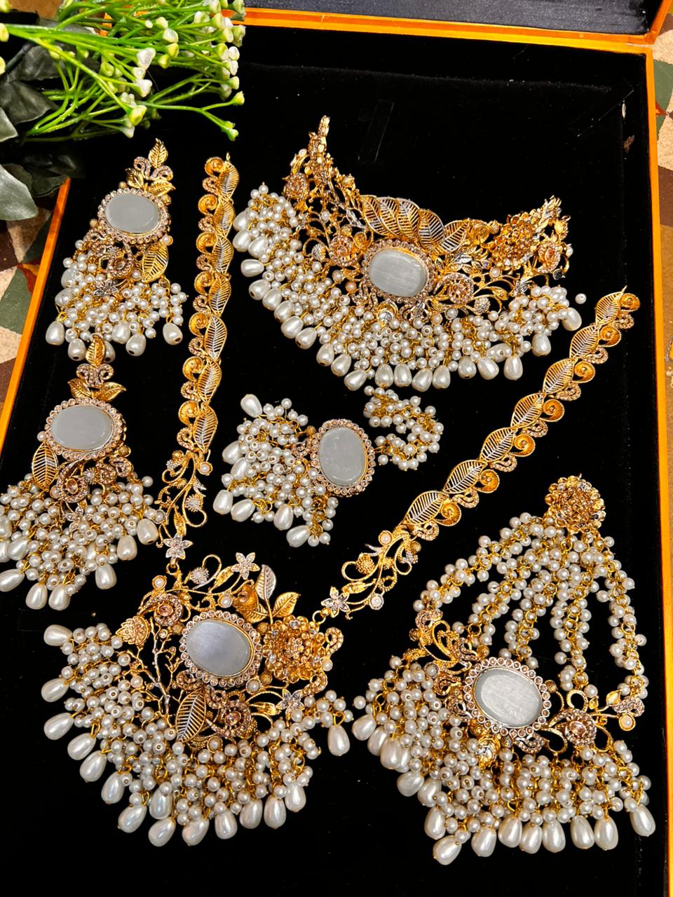 IMG-20251019-WA0010 Indian bridal set - Image 1