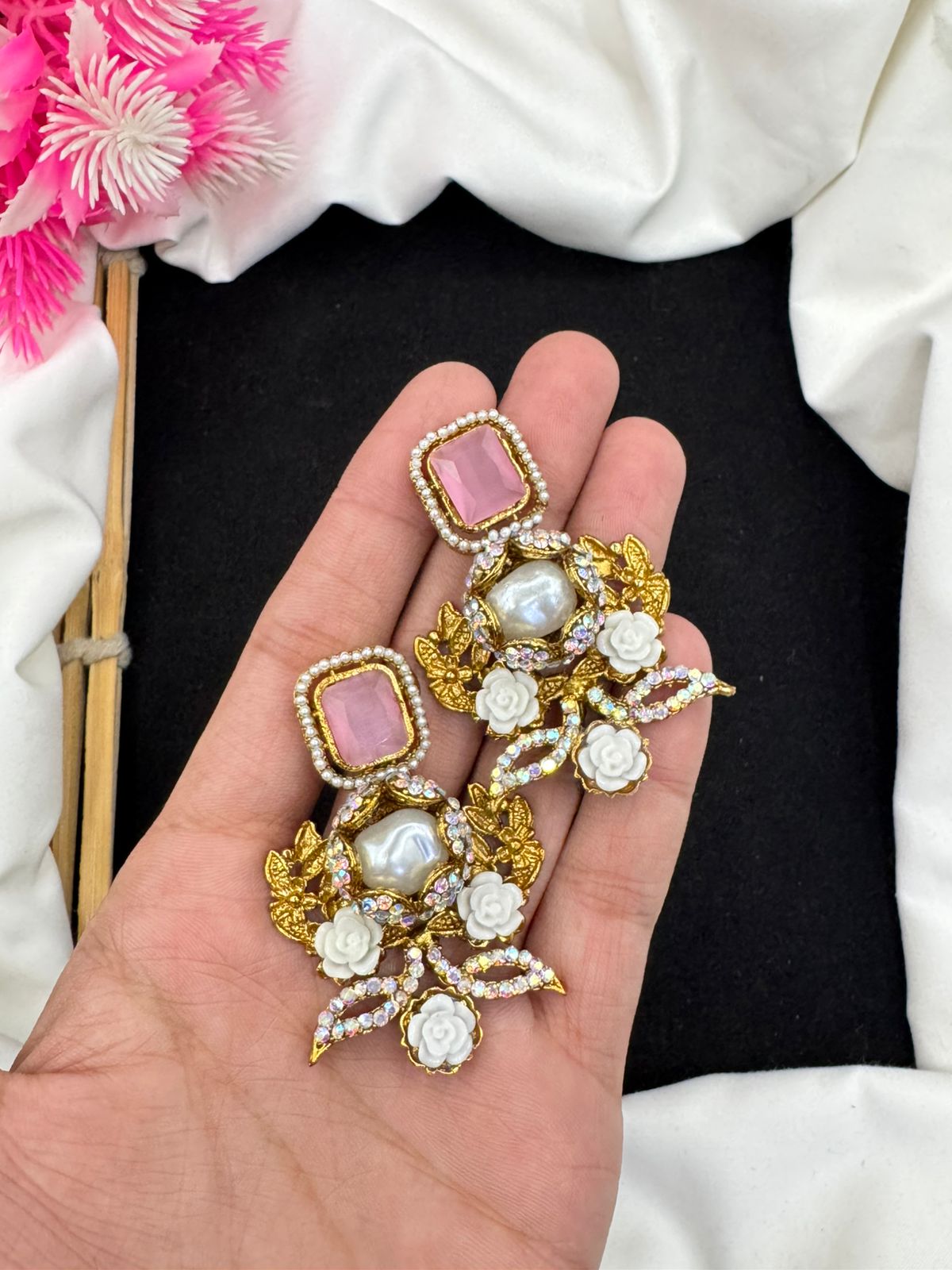 IMG-20251021-WA0043 Turkish earrings - Image 1