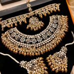 Minha traditional set