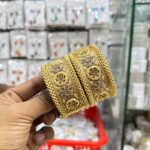 Rajwari openable bangles