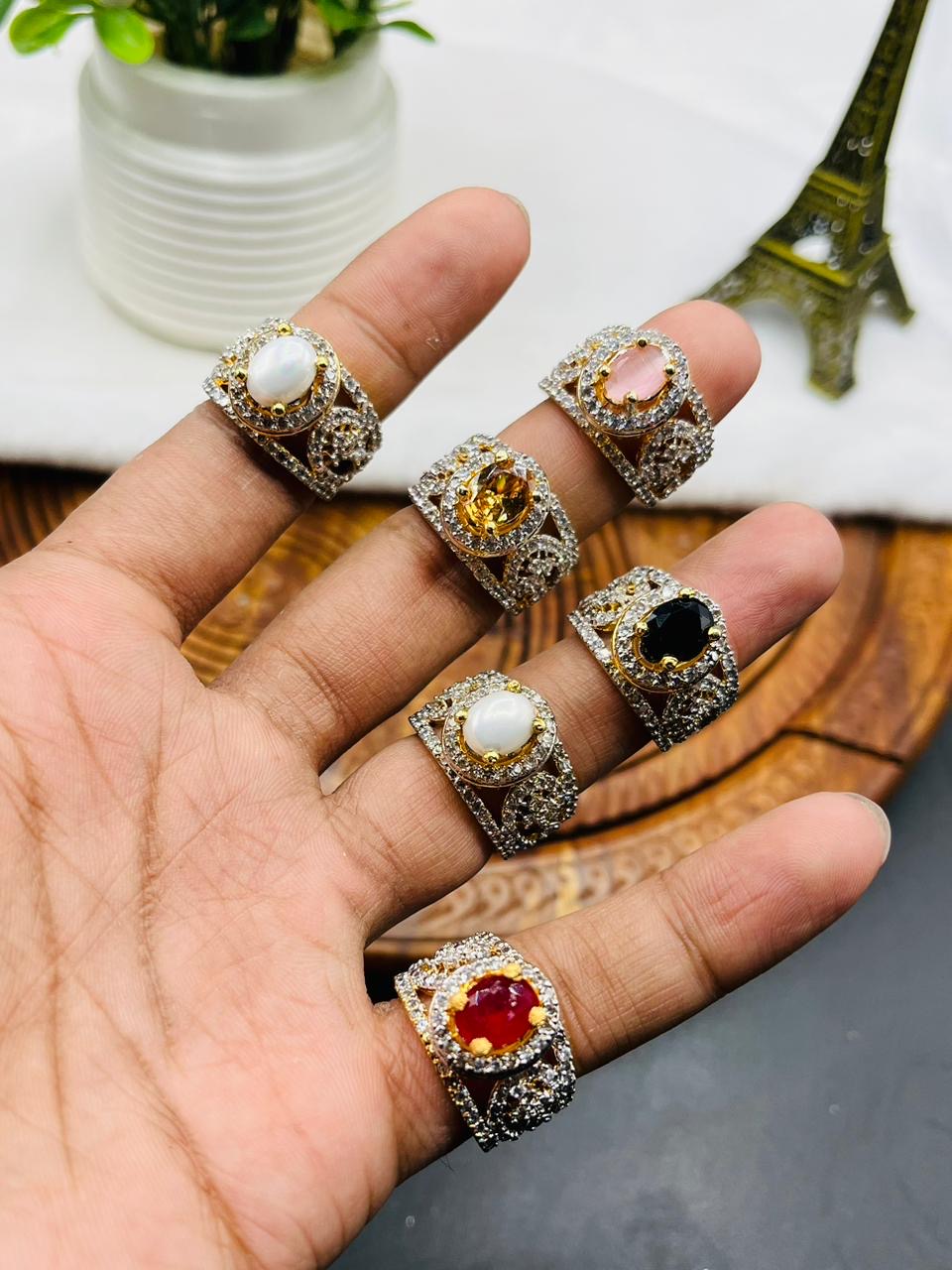 8967476d-3060-4591-a2cc-79f7ae8de291 Gold plated rings - Image 1