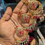 Earrings teeka