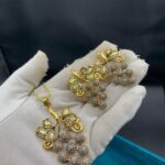 Goldplatted oxidise zircon pendent