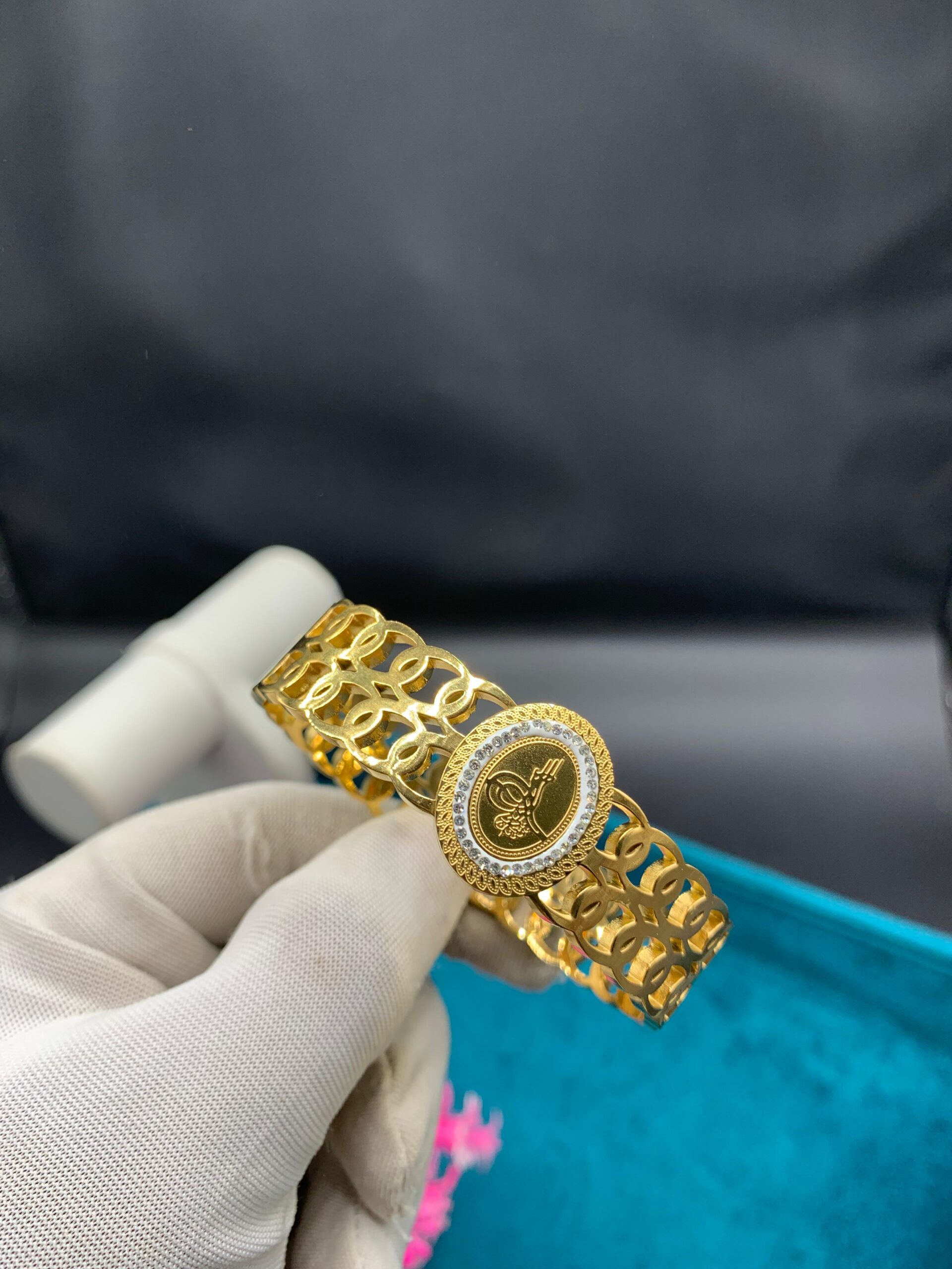 IMG-20260221-WA0293 Hand cuff - Image 1