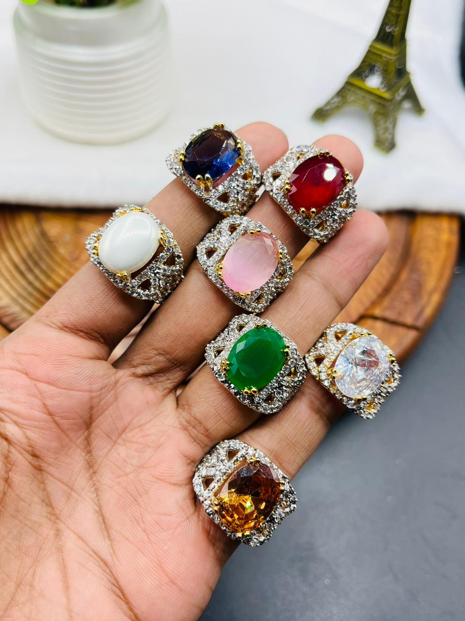 b106ff19-15d1-4598-9b28-dacebf748c72 Gold plated rings - Image 1