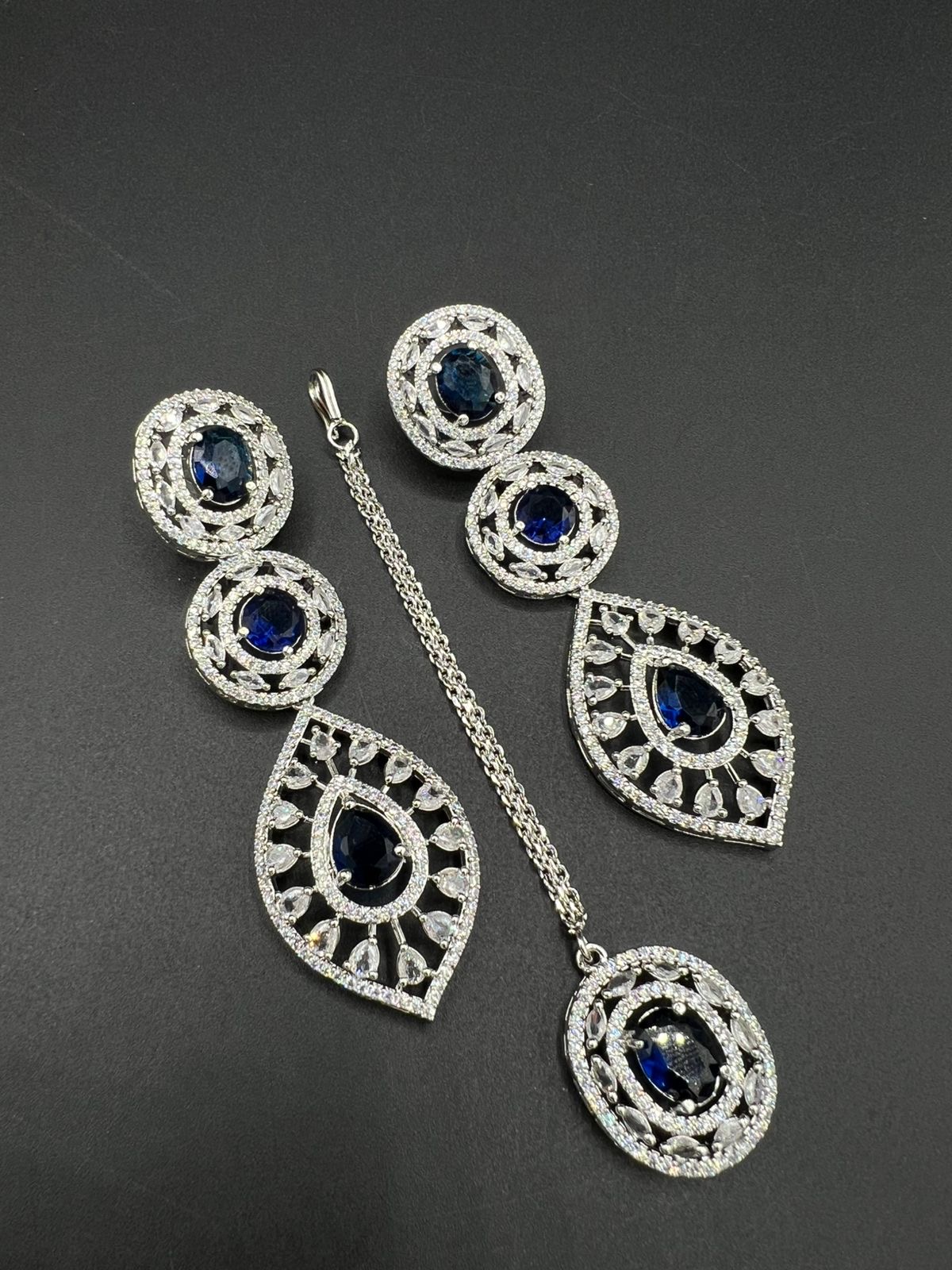 efb89c78-ec19-4228-acda-00755eb371ec Ad zircon earings teeka - Image 1