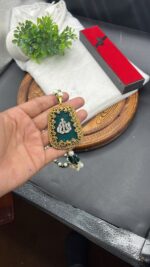 Allah pendant with long mala