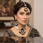 Ayeza choker